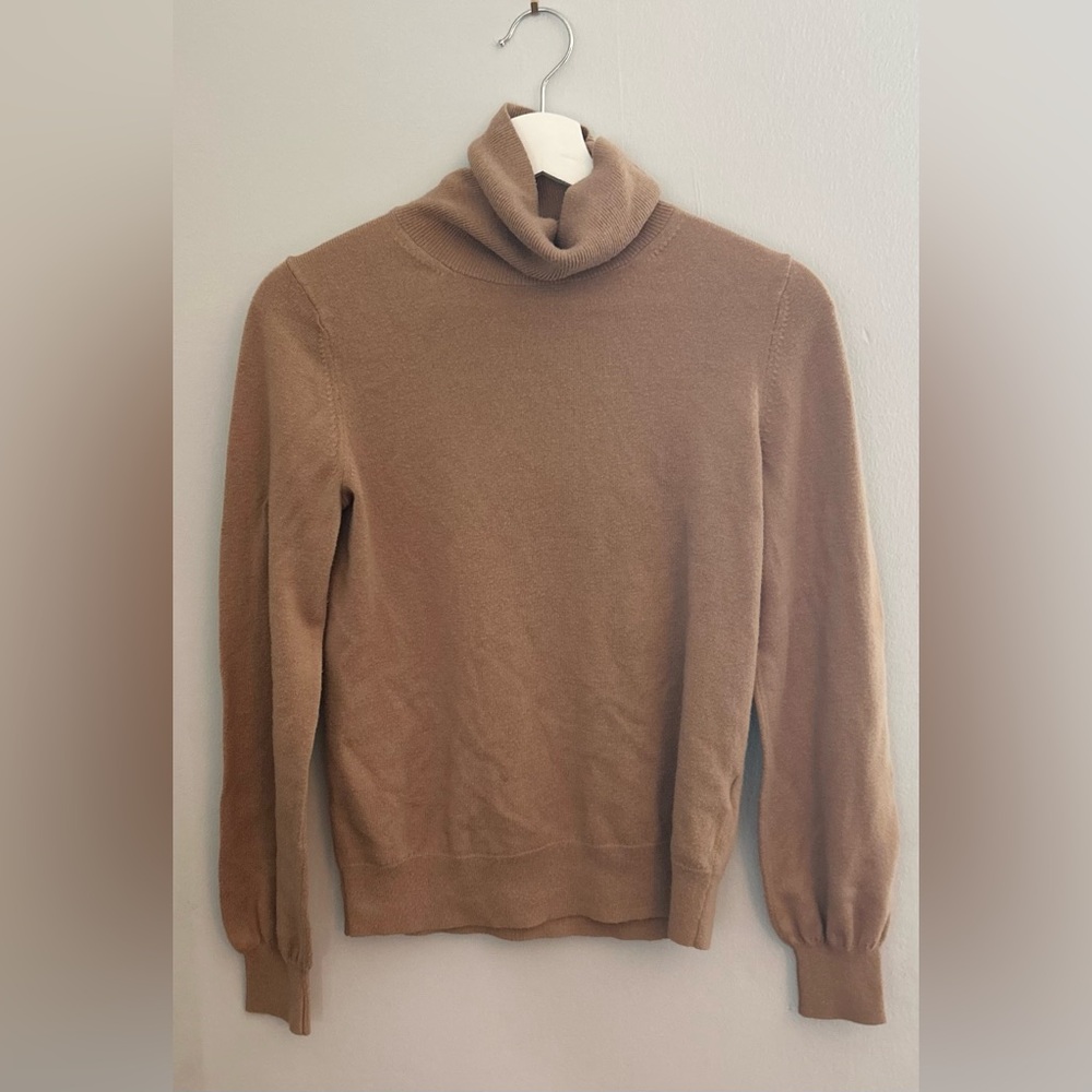 Banana Republic Tan Knit Turtleneck | Neutral, Classic, Minimalist, Capsule - Picture 1 of 3
